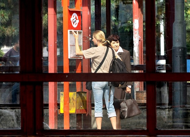 Radní schválili zvýšení jízdného v PID, papírový lístek zdraží o desetinu