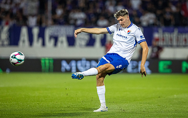 ONLINE: Celje - Baník 1:0, Chaluš si dal vlastní gól, hosté jsou po půli aktivnější