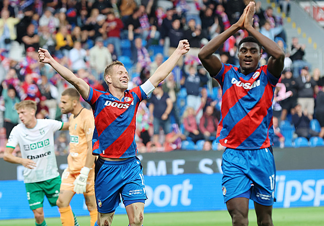 ONLINE: Plzeň - Karviná 1:1, hosté srovnávají, přesně k tyči se trefil Štorman