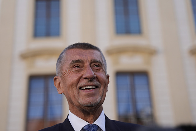 ONLINE: Vládu sestaví Babiš, připustil Fiala i Výborný. Pekarová Adamová hájí SPOLU