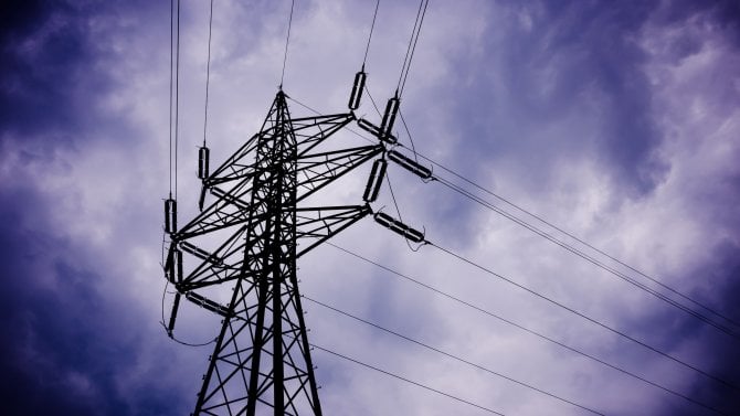 Prahu znovu zasáhl blackout: část města se ocitla bez elektřiny, nejely tramvaje ani metro