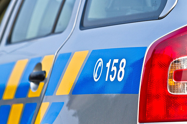 Dva mrtví po střelbě na Jablonecku. Pachatele zadržela policie