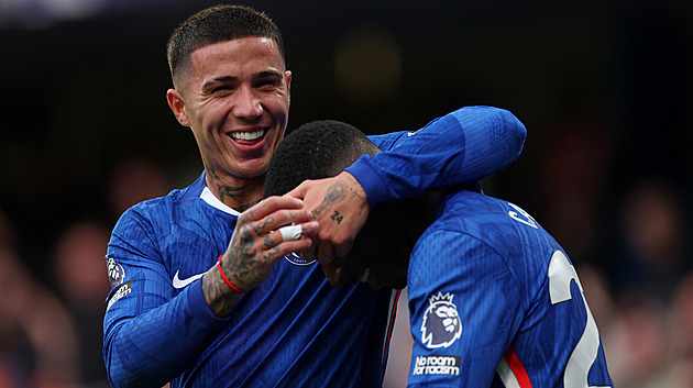 ONLINE: Chelsea stále bez Palmera hraje v Nottinghamu. Pak v akci City i Arsenal