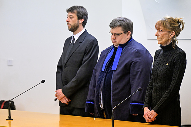 Osvobozující rozsudek neplatí. Tragický požár alzheimer centra se vrátí k soudu