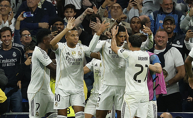 Real těsně zdolal Juventus. Vysoké výhry slaví Bayern, Chelsea i Liverpool