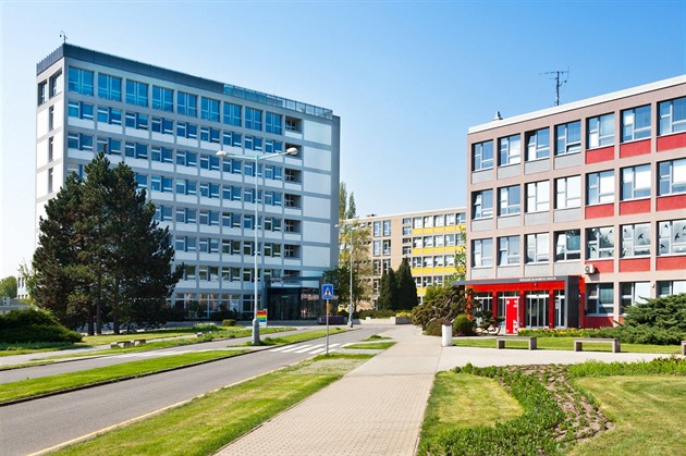 Kdo se uchází o post rektora na ČZU? Manažer, sociolog či expert na pěstování lesa