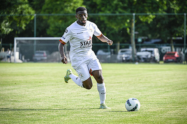 Ústí díky brankám Idumba porazilo rezervu Baníku, vyhrály i České Budějovice