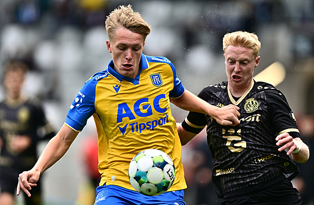 ONLINE: Hradec Kr. - Teplice 0:0, gól hostů neplatil, Kozák pálil z ofsajdu