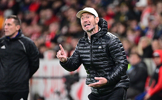 Zodpovědnost, přesnost, důslednost, žádá Červenka. Překvapí Slavii také v poháru?