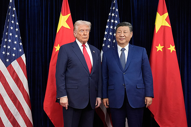 Trump a Si jednají v Jižní Koreji. USA chtějí podpis obchodní dohody