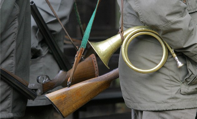 Při honu na Tachovsku zemřel myslivec, zřejmě ho zastřelil kolega
