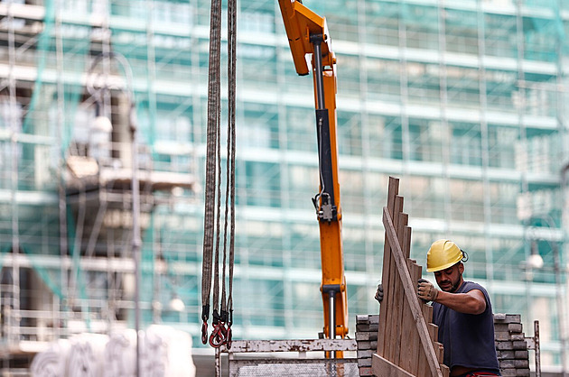 Firmy plánují zvyšovat mzdy, nejčastěji do pěti procent, vyplývá z průzkumu