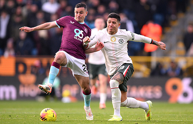 ONLINE: Chelsea zvyšuje v Burnley, pak jdou do akce West Ham i Wolverhampton