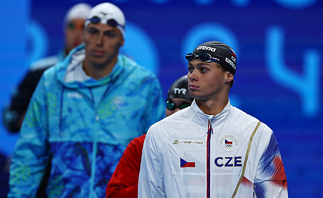 Český rekord a postup do finále. Plavec Gracík zabojuje o motýlkářskou medaili