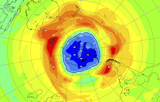 Vítězství pro Zemi? Ozonová díra nad Antarktidou se začíná uzavírat stále dřív