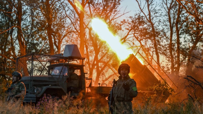 Masivní útok na Ukrajinu: Rusové udeřili na energetickou infrastrukturu země v osmi oblastech