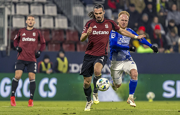 ONLINE: Olomouc - Sparta 0:1, domácí gól neplatil. Hosty zachraňuje Rrahmani