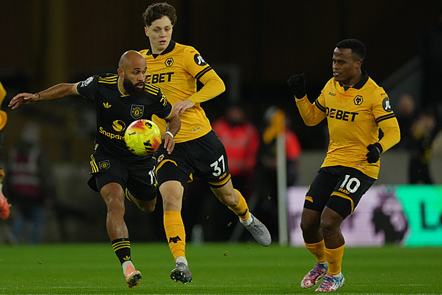 ONLINE: Wolves ztrácí, United přidávají čtvrtou branku. V základu nechybí Krejčí