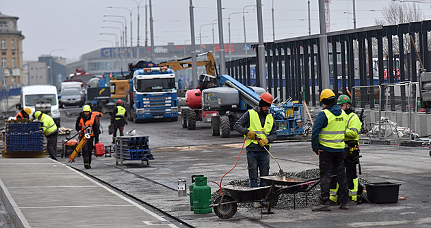 Pro tramvaje skončí rozdělení Ostravy, na mosty v centru se vrátí příští týden