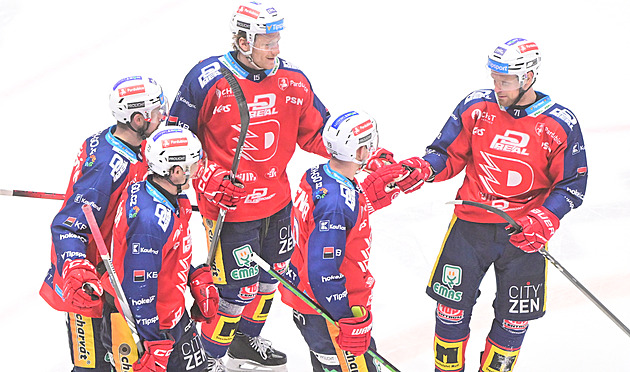 Šlágr pro Pardubice, Vary už jsou druhé. Vítkovice dominovaly, Litvínov opět slaví