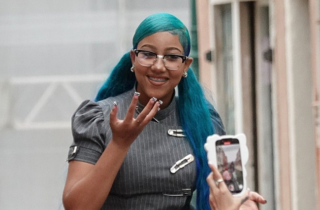 Dvanáctiletá dcera Kardashianové si nechala na Vánoce vytvořit diamantové zuby