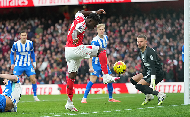 ONLINE: Arsenal vede, Liverpool zvyšuje proti Wolves. City vyhrálo na Nottinghamu