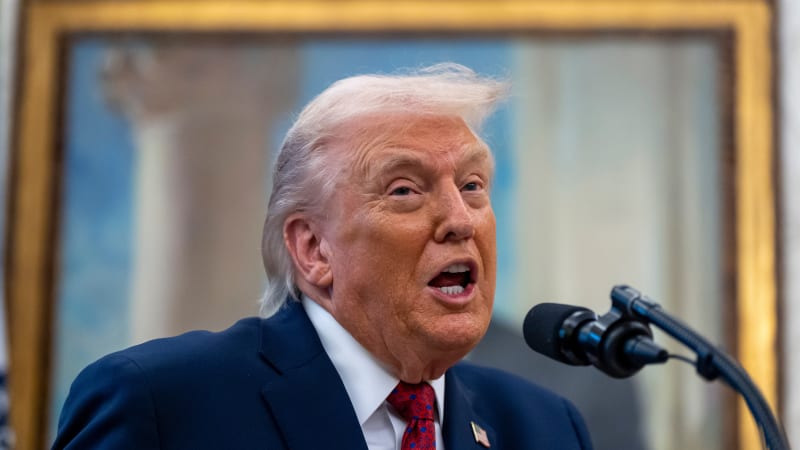 Tucet největších lží Donalda Trumpa podle CNN. Co řekl o válkách, migrantech či vakcínách?