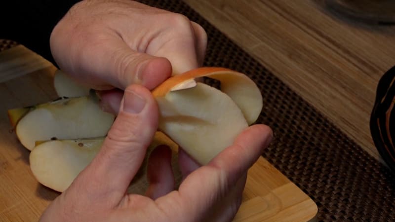 Loupete jablka? Děláte chybu. Slupka i jádřinec ukrývají spoustu zdravých živin