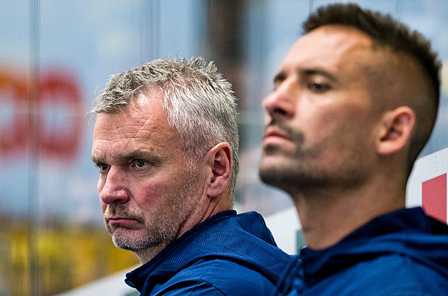 Kladno reaguje na mizérii. Trenér Čermák končí, tým přebírá Plekanec