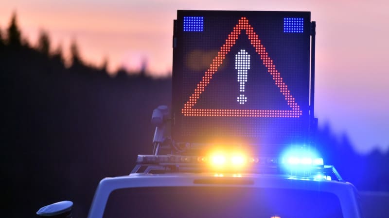 Vážná nehoda na Trutnovsku: Zranilo se sedm lidí, v nemocnici skončily čtyři děti