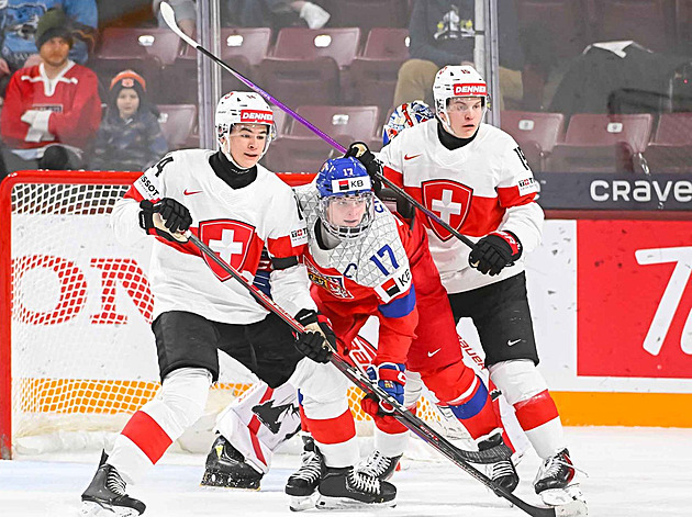 ONLINE: Česko - Švýcarsko 4:2. Junioři drží náskok, jsou dvacet minut od semifinále