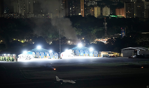 Zajali jsme Madura, oznámil Trump. USA udeřily v Caracasu, Venezuela bouří