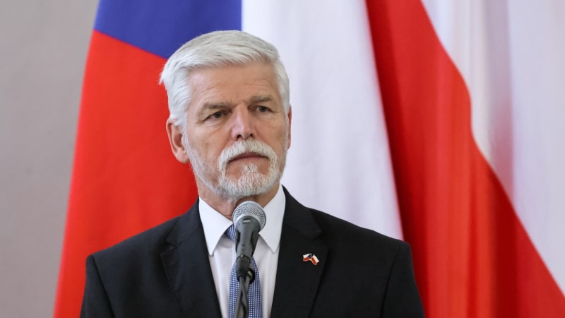 Macinkovy výroky jsou krajně nevhodné, zlobí se Pavel. Tvrzení o domluvě se soudci odmítá