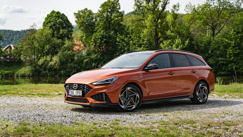 Levná auta se mohou prodražit na opravách. Porovnali jsme ceny dílů u oblíbených kombíků