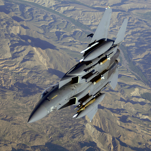 USA zachránily i druhého letce v Íránu. Obětovaly kvůli tomu další svoje letouny