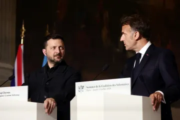 Macron slíbil Zelenskému dodávky střel do protivzdušných systémů